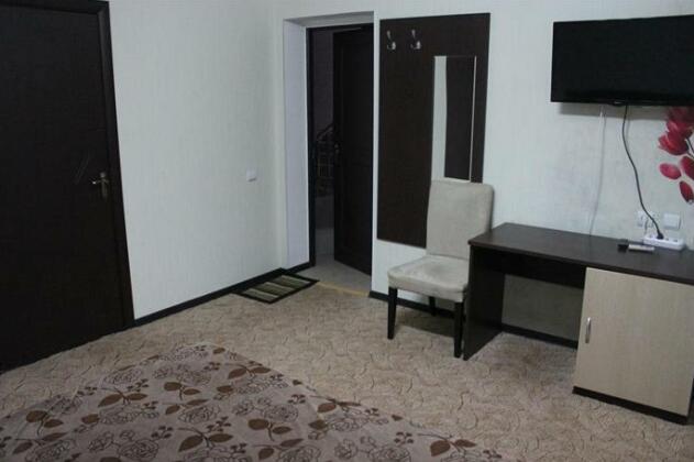 Margo Guest House Adler - Photo4