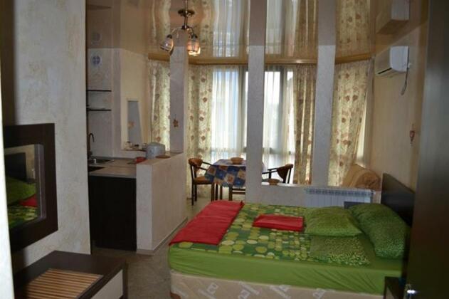 Mini hotel Irena - Photo4
