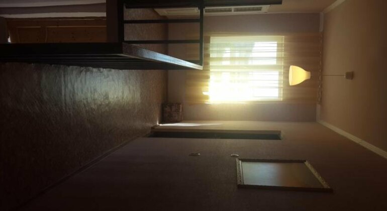 Mini Hotel Mirnyy - Photo2