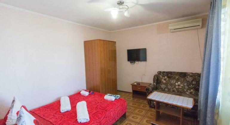 Mini Hotel Yuna - Photo3