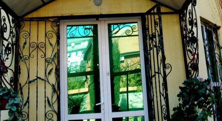 Sputnik Guest House - Photo4
