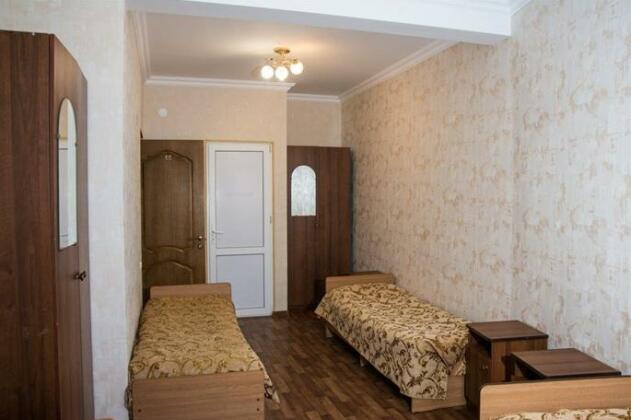 Udacha Plus Guest House - Photo4