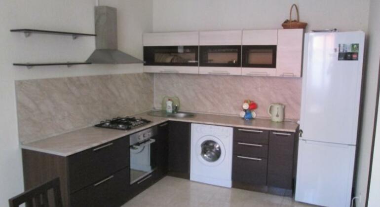 V Tsentre Adlera Apartment - Photo3