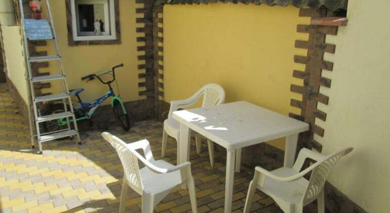V Tsentre Adlera Apartment - Photo4