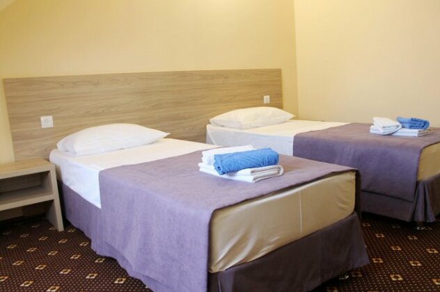 Victoria Hotel - Photo2