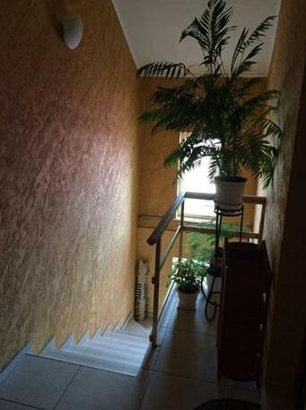 Zhemchuzhnaya Guest House - Photo2