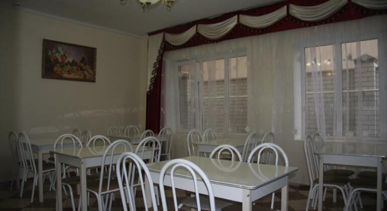 Azat Guest House - Photo4