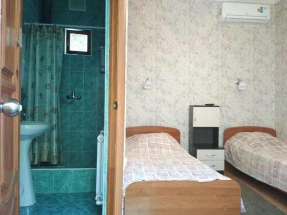 Guest House on Samburova 279 - Photo2