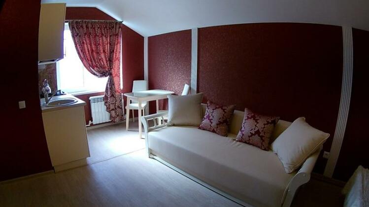  Photo 1