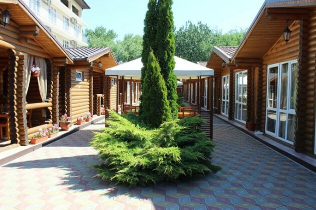 Tikhiy Dvorik Guest House - Photo2