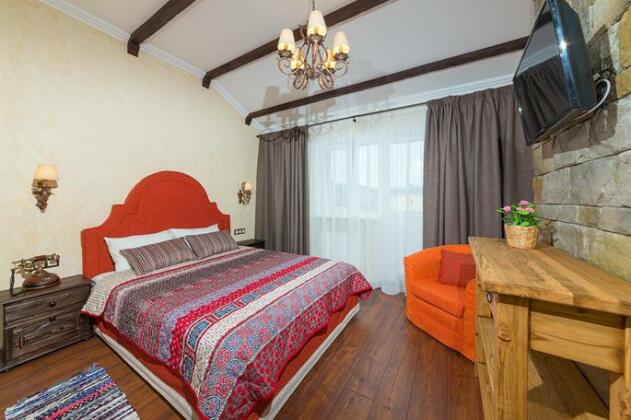 Tri Mushketyora Hotel - Photo4