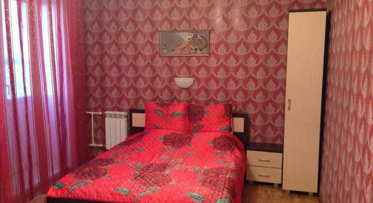 Apartment on Ploshchad Lenina 3 - Photo2