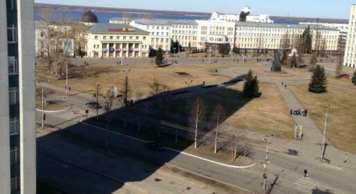 Apartment on Ploshchad Lenina 3