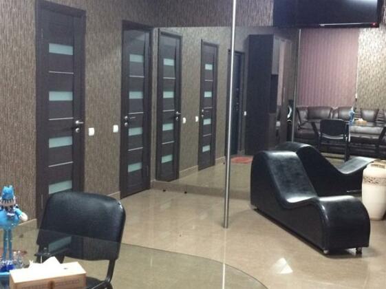 Luxe Apart-Hotel - Photo2