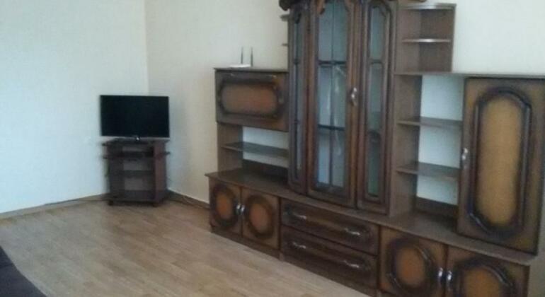 Apartment On Karla Marksa 5 - Photo2