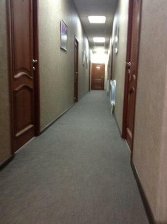 RHouse Inn - Photo2
