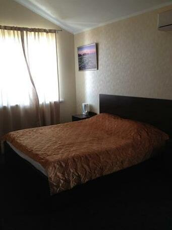 RHouse Inn - Photo3