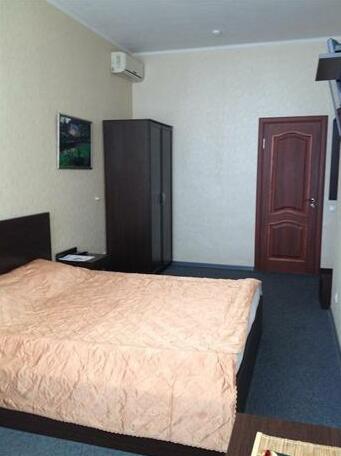 RHouse Inn - Photo5