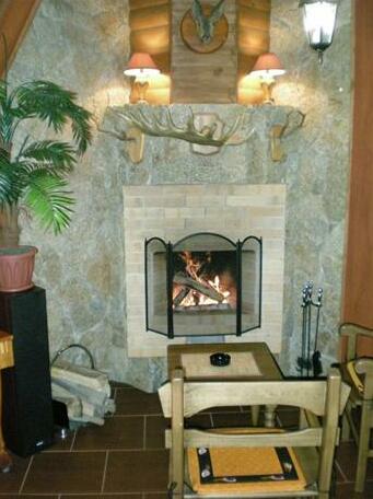 Esmerald Hotel - Photo2
