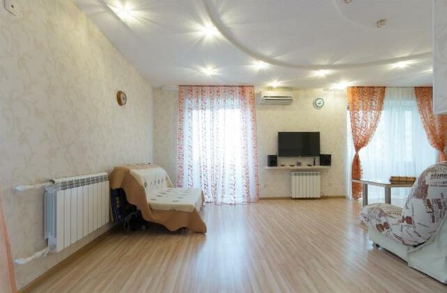 Bulvar Pobedyi Apartments - Photo2