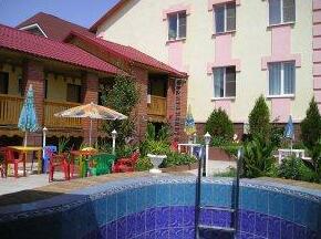 Intourist Spa Hotel - Photo2