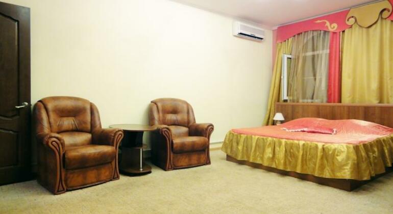 Kalifornia Hotel - Photo2