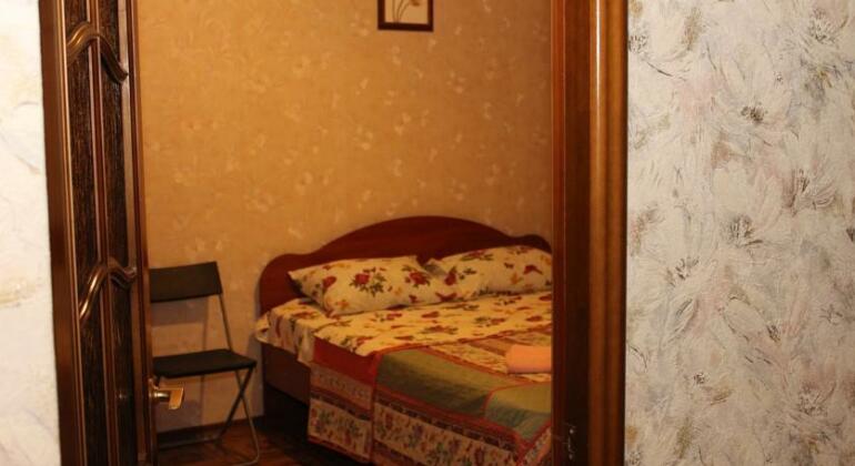 Kvart-inn Apartment at Gerasimenko 4/1 - Photo2