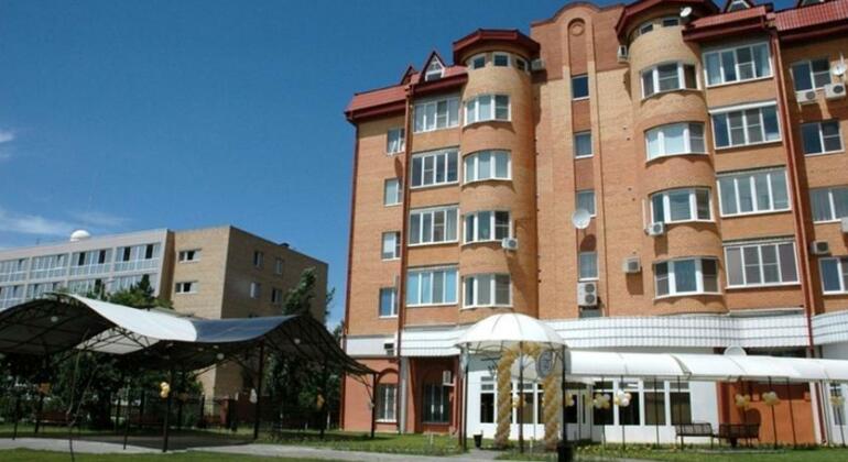Private Hotel