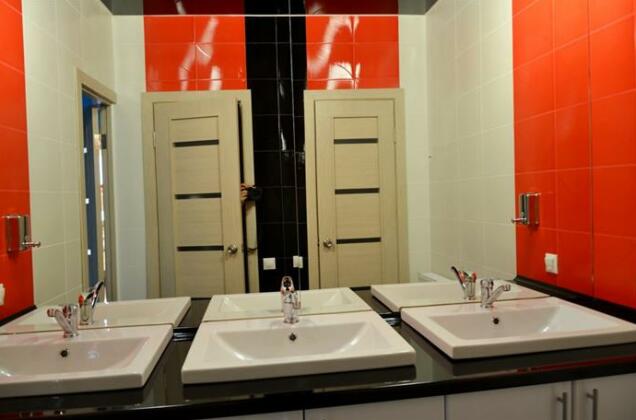 ROOF Hostel Astrakhan - Photo2
