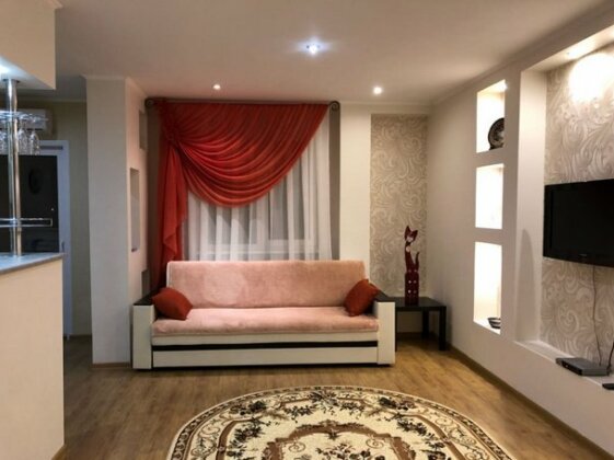 Savushkina 4/1 7etazh Apartments - Photo3
