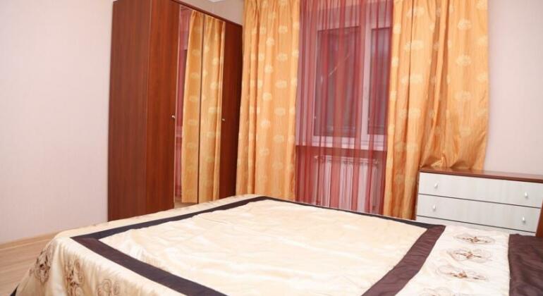 Spacious Apartment on Chernyshova - Photo5