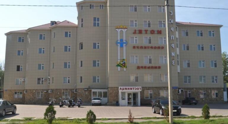Surprise Astrakhan - Photo2