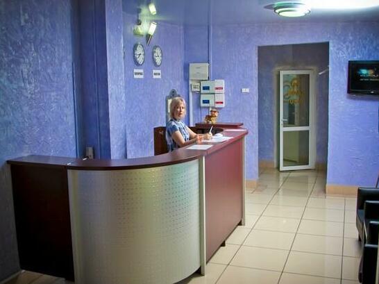 24 Chasa Hotel - Photo2