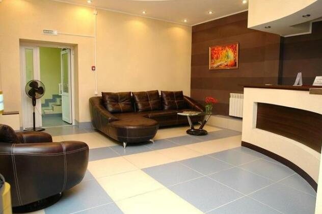 Alexander House - Photo2