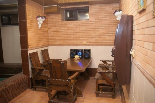 Delyuks Mini-hotel - Photo3