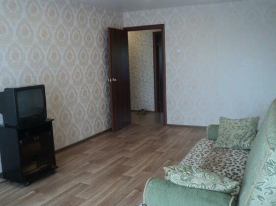 Na Lenina 15 Apartment - Photo3
