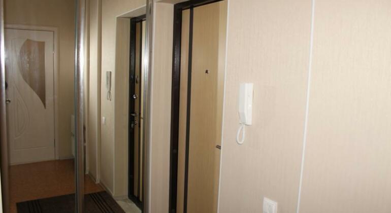 Room-Club Na Prospekte Slavy - Photo5