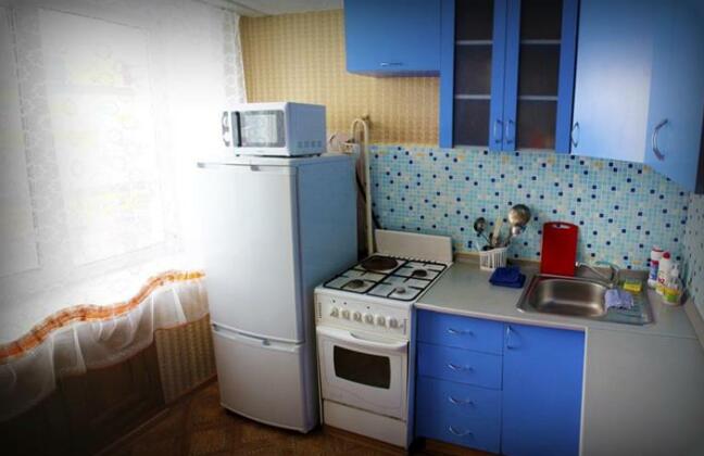 Dobrye Sutki Apartment on Kommunarskiy 27 - Photo4