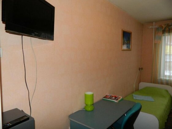 Mini Hotel Galant on Deputatskaya 5 - Photo5