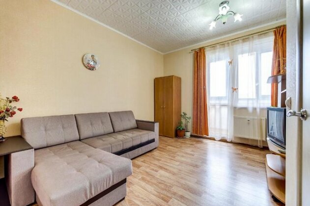 Apartment on Devyatkino - Photo2