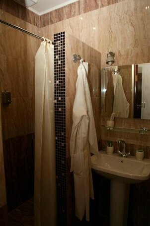 Gostinitsa Absolut-Hotel - Photo4