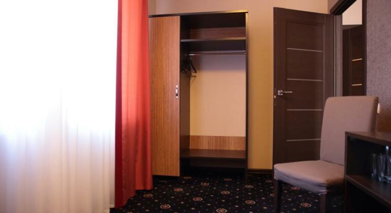 Hotel Deluxe Bugulma - Photo5