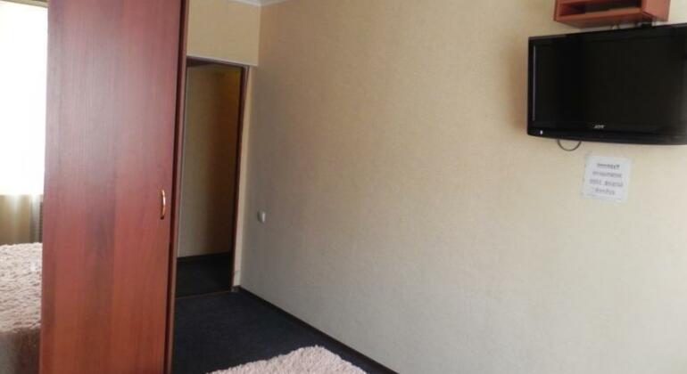 Hotel Uyt - Photo2