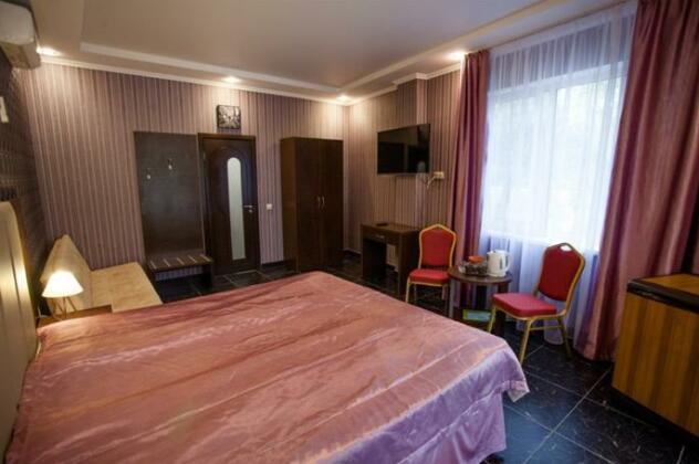 Solnyshko Mini-Hotel - Photo5