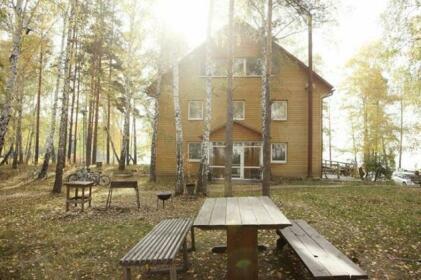 Guest House in Ershovy Ostrova Nature Park