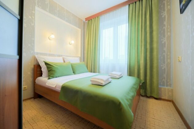 Five Stars Green - Photo4