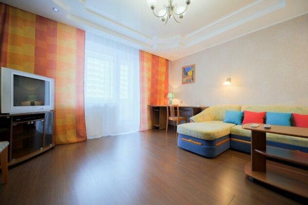 Five Stars Green - Photo5