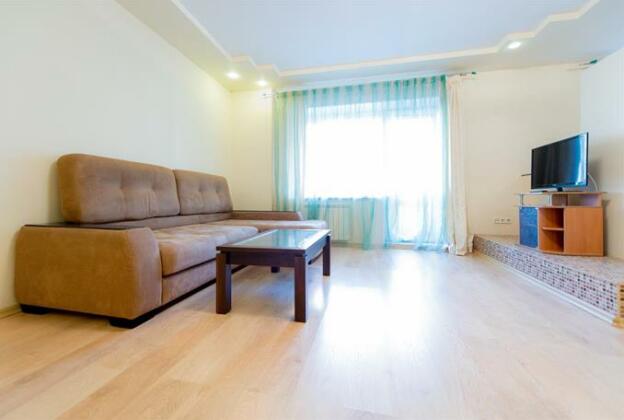 Five Stars Kirova 23a - Photo2
