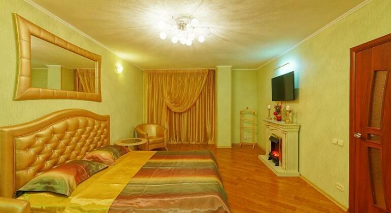 Golden Lux Apartments - Photo2
