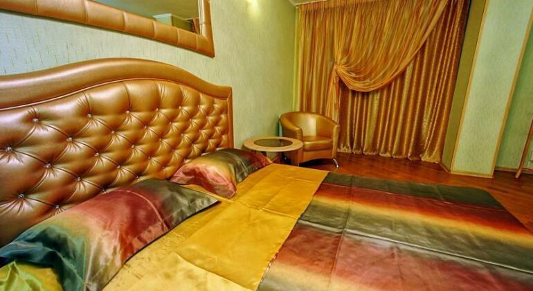 Golden Lux Apartments - Photo3